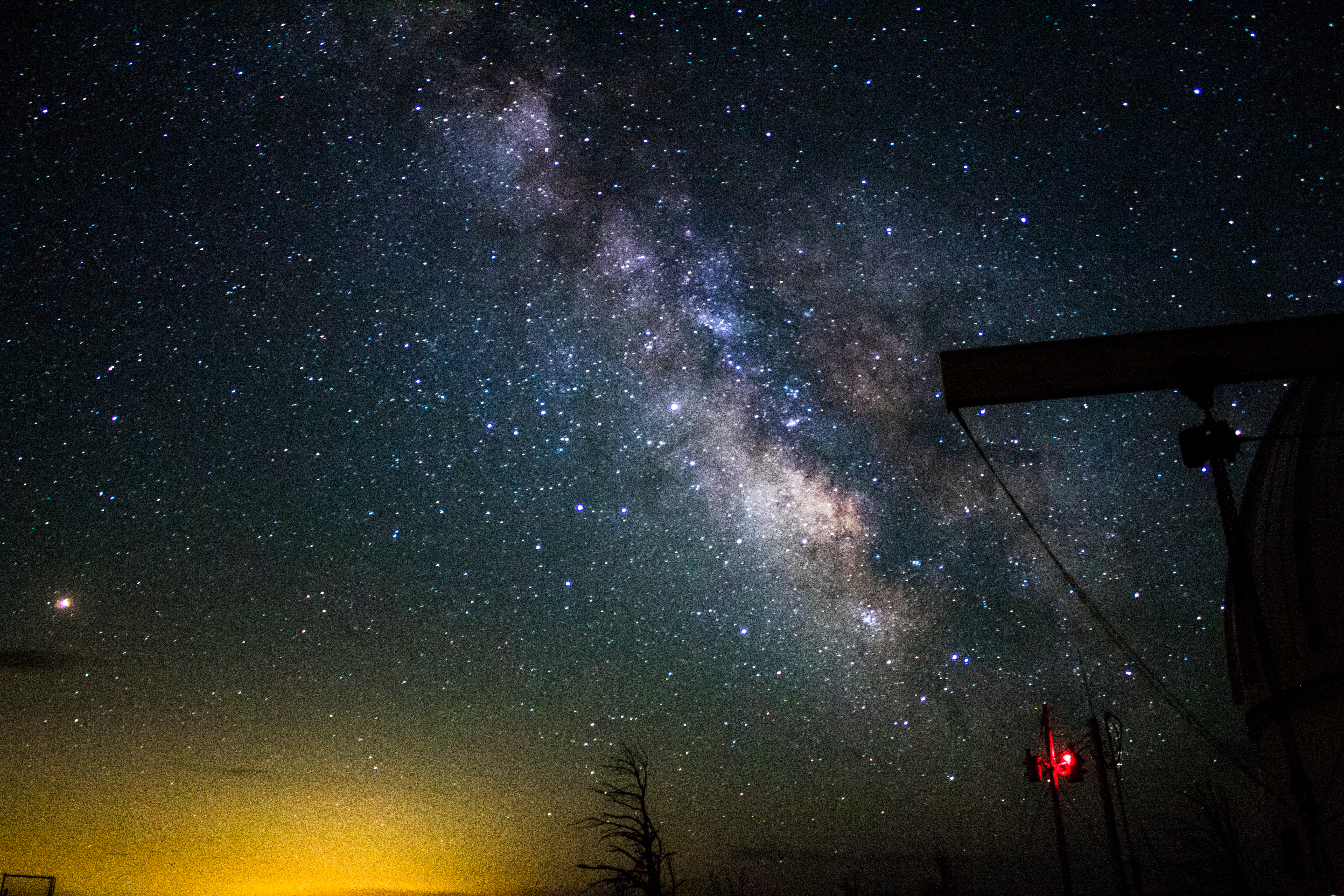 Milky Way over the Wyoming Infrared Observatory.